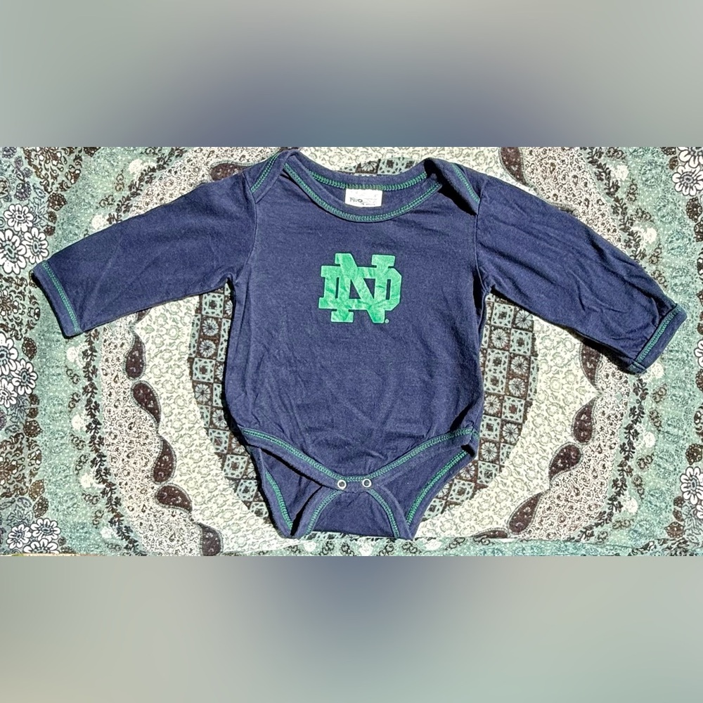 Notre Dame Navy and Green onesie. Size 1-3 mo.
